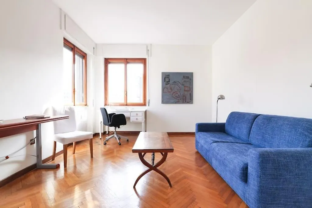 Appartamento Elegante E Spazioso Zona Solari Milan 0*,