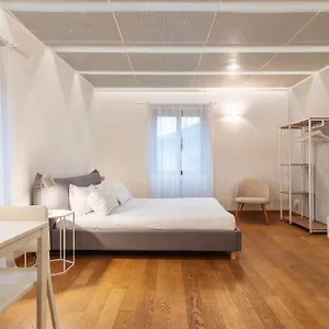 Апартаменты Easyhomes - Spiga, Милан
